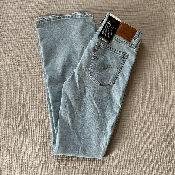 NWT Levi's Premium 726 Flare Jeans - Lever Left - Picture 6 of 15